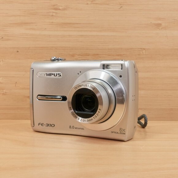 Olympus FE-310 / 8MP Digital Camera / 5x Optical Zoom / Compact / Vintage - Picture 1 of 8